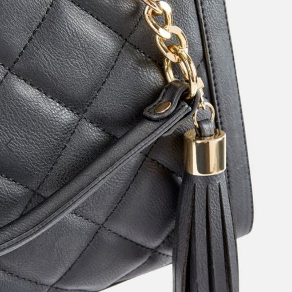 NWOT Small Quilted Tassel Satchel - Picture 5 of 6